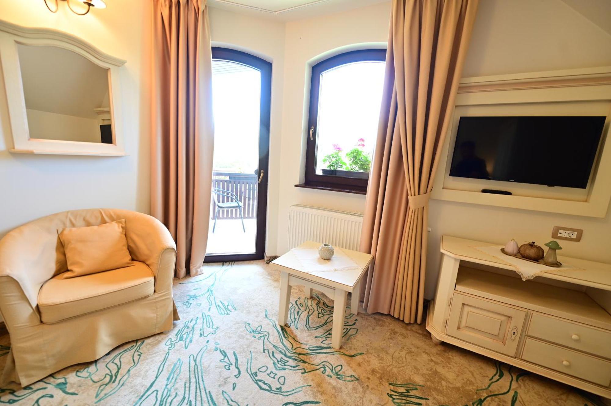 Natura Family Resort Avrig Exterior foto